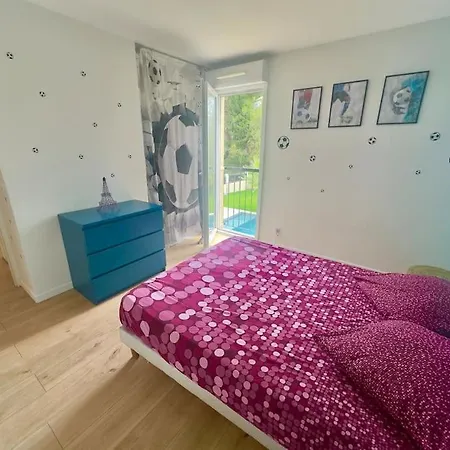 Villa Avec Piscine Privee A - Cote D'azur